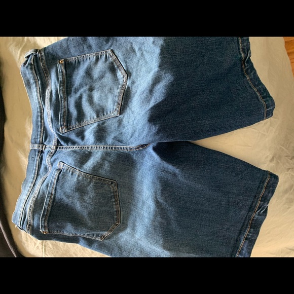 Kenzie Jean shorts - Picture 2 of 3